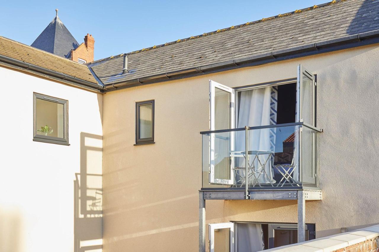 Host & - West Cliff Retreat Whitby